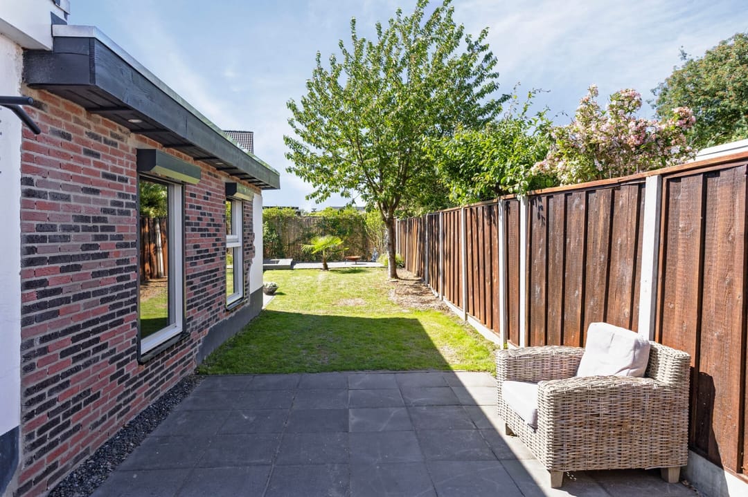 Photo 17 of Oostburgweg 82