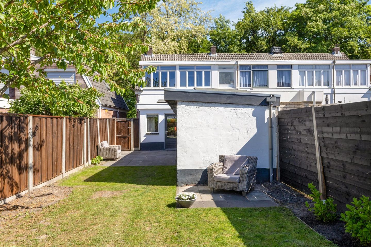 Photo 19 of Oostburgweg 82