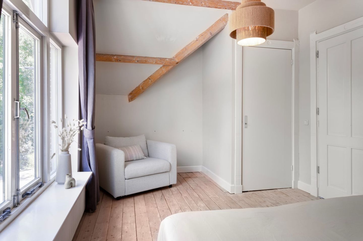 Photo 25 of Oostburgweg 82