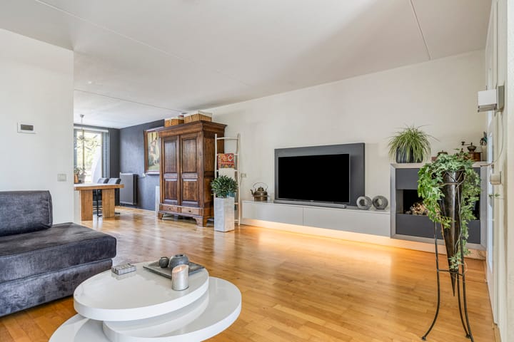 Foto 13 van Randmeerstraat 112