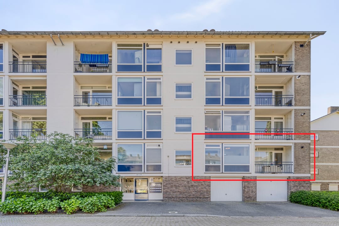 Photo 1 of Paul Scholtenweg 38