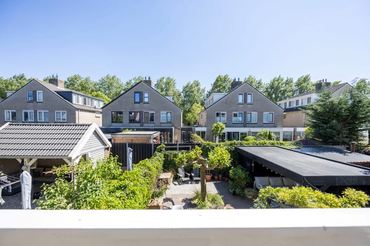 Foto 26 van Elisa van Calcarstraat 44