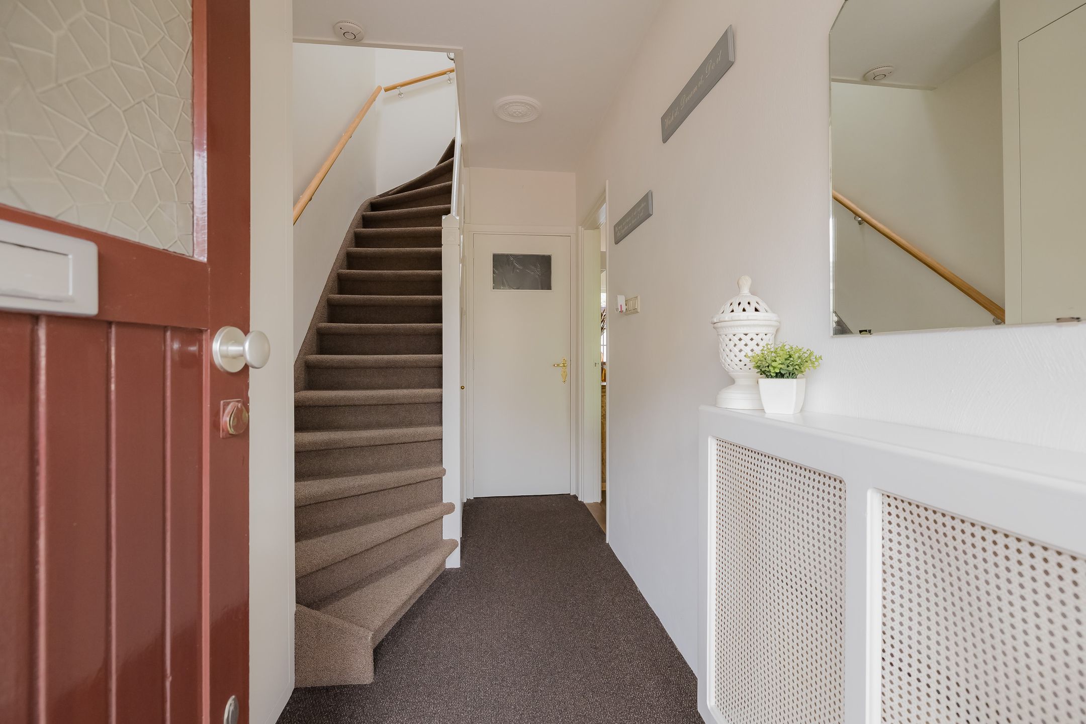 Photo 6 of Terrasweg 9