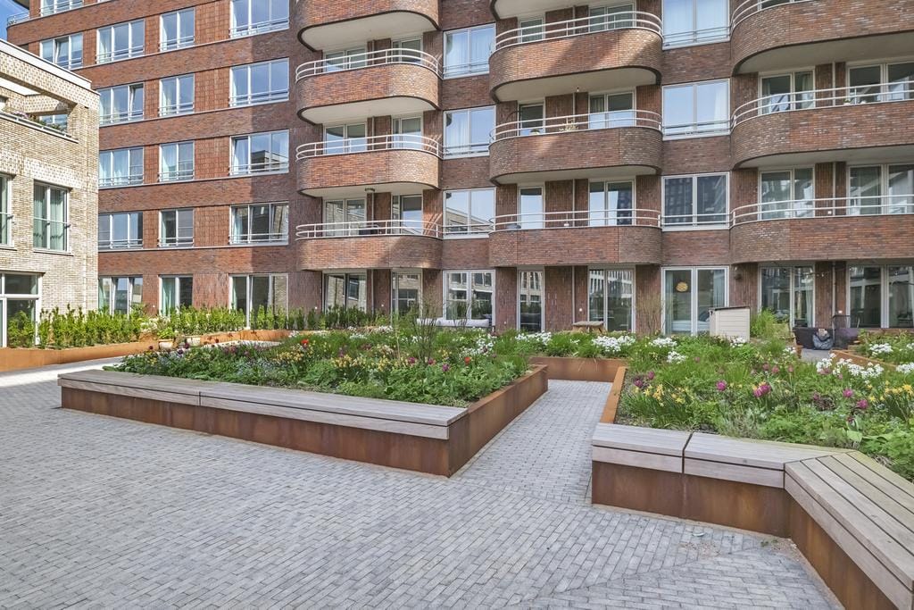 Foto 24 van Rinus Michelslaan 227