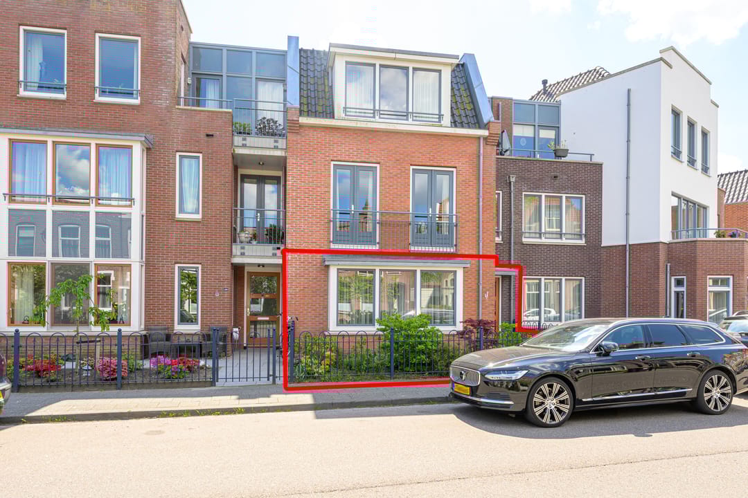 Photo 1 of Landbouwstraat 4-L