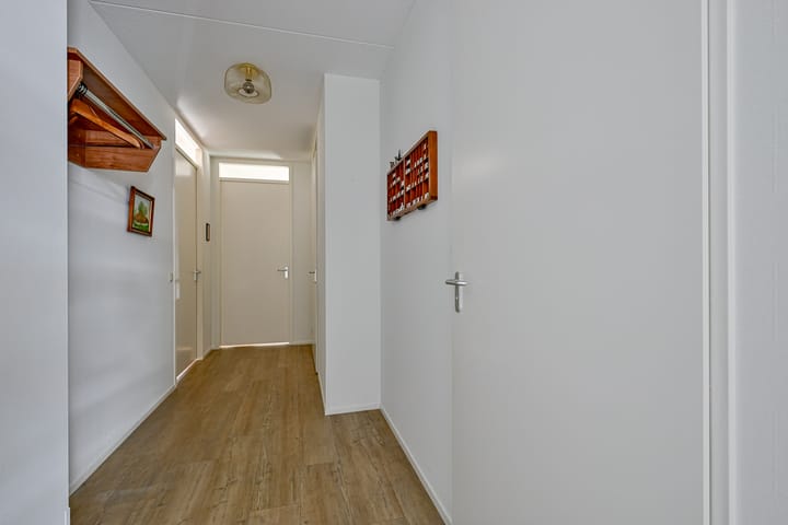 Foto 10 van Landbouwstraat 4-L