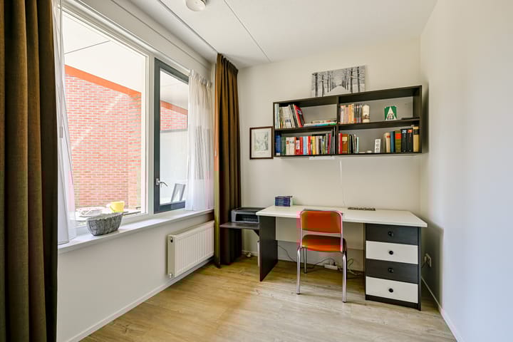 Foto 17 van Landbouwstraat 4-L