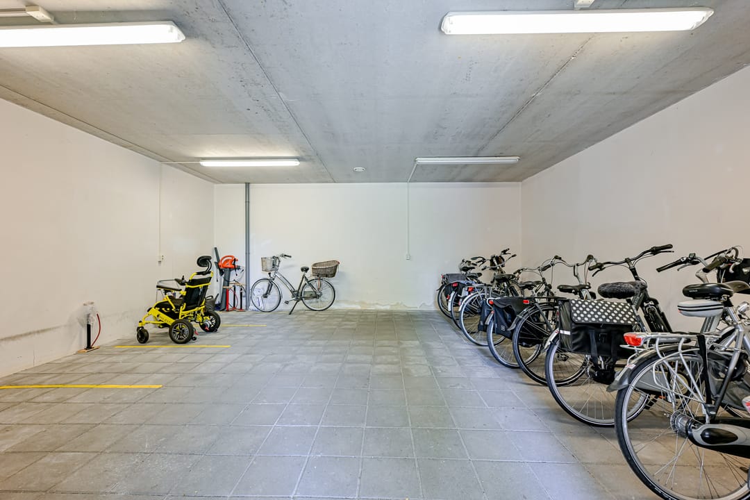 Foto 26 van Landbouwstraat 4-L