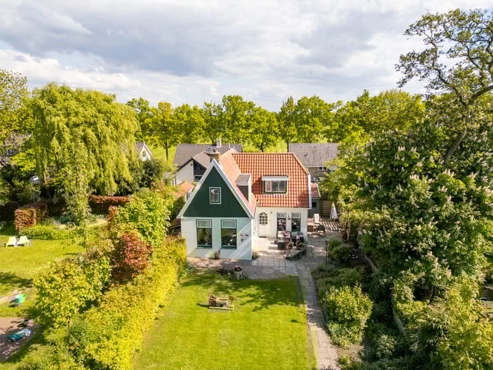 Photo 3 of Stinsenwei 7