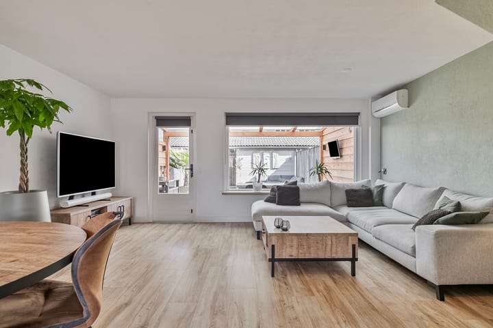 Photo 9 of Glenn Millerstraat 7