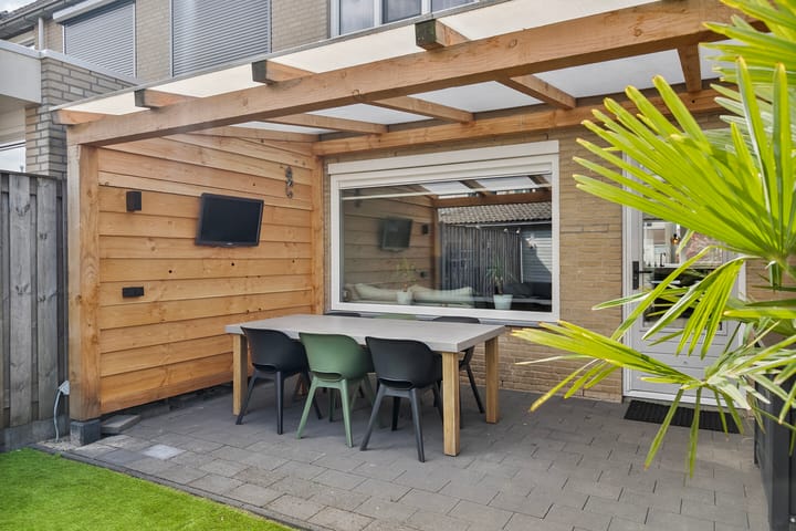 Photo 30 of Glenn Millerstraat 7