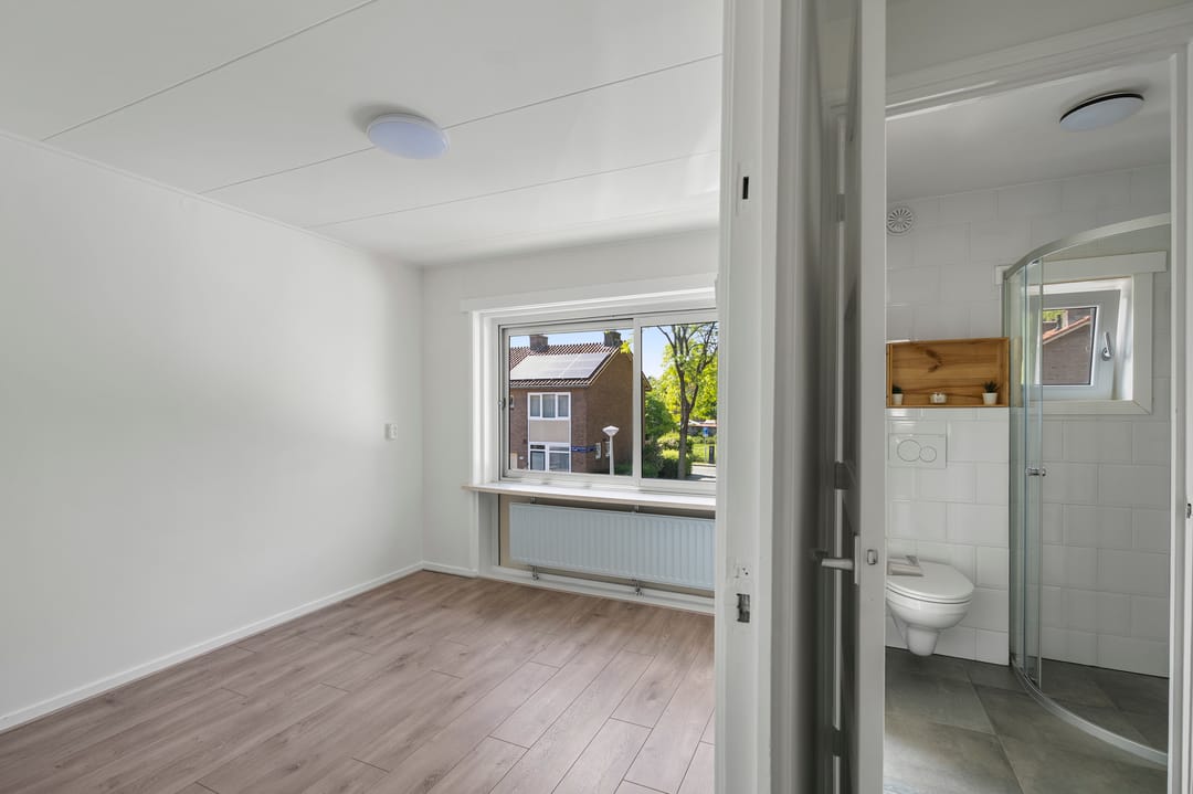 Foto 16 van Aart van der Leeuwstraat 26