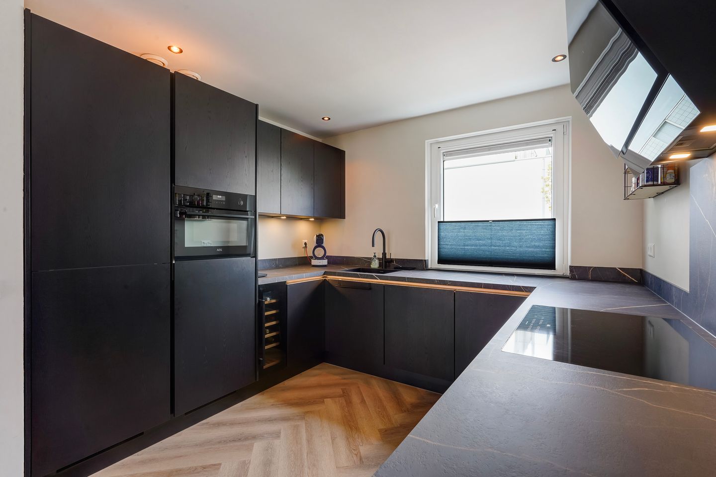 Foto 10 van Mosgroen 331