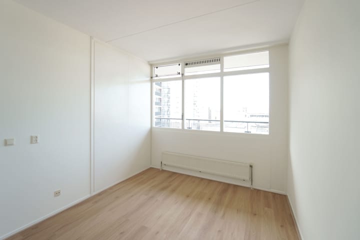 Foto 7 van Zuidplein 562