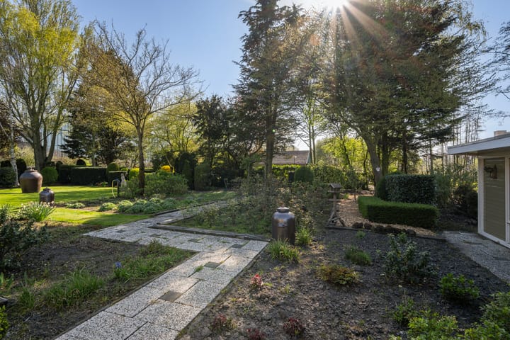 Foto 33 van Haantje 24-C