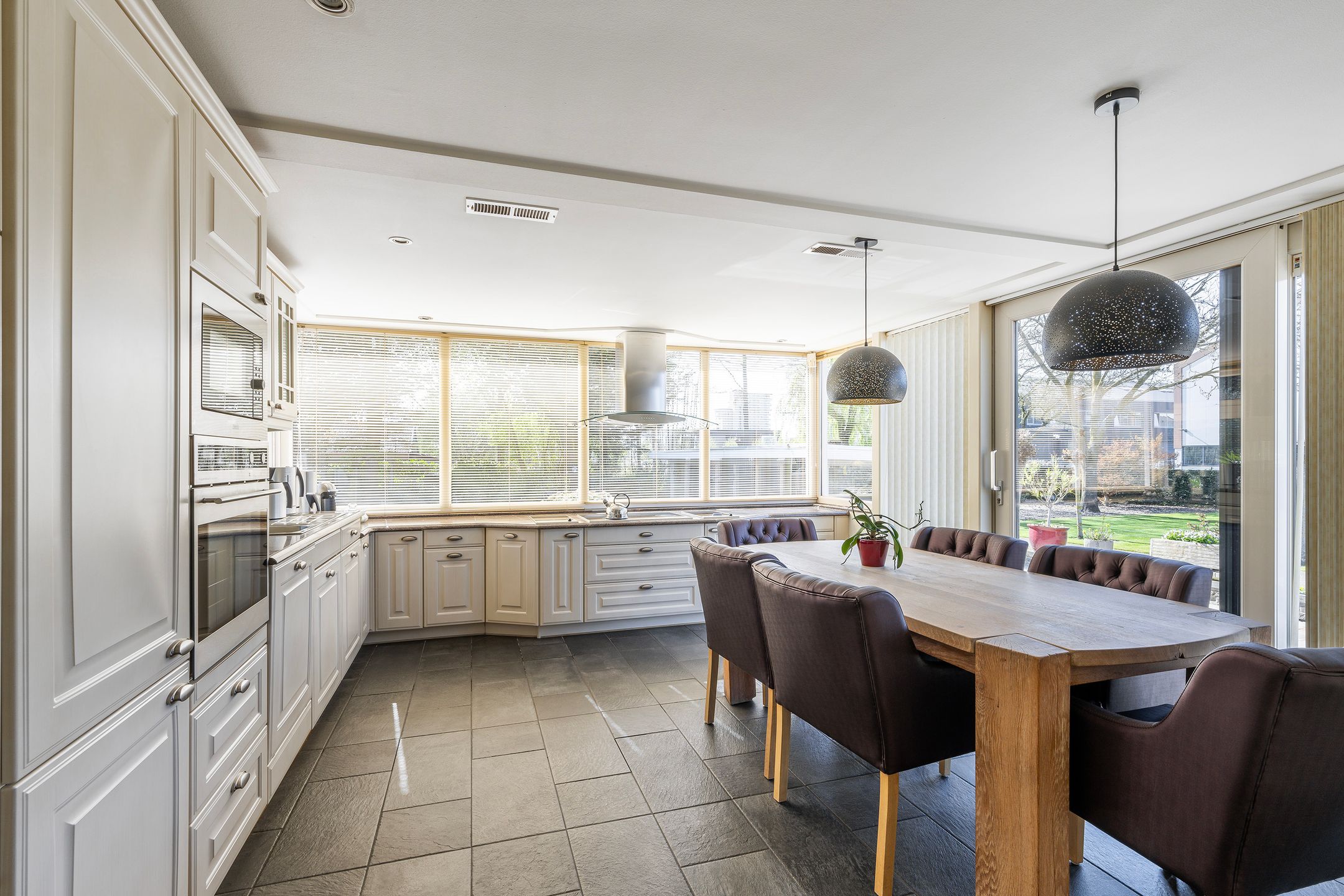 Foto 36 van Haantje 24-C