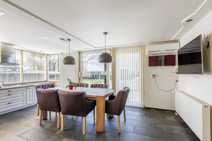 Foto 38 van Haantje 24-C