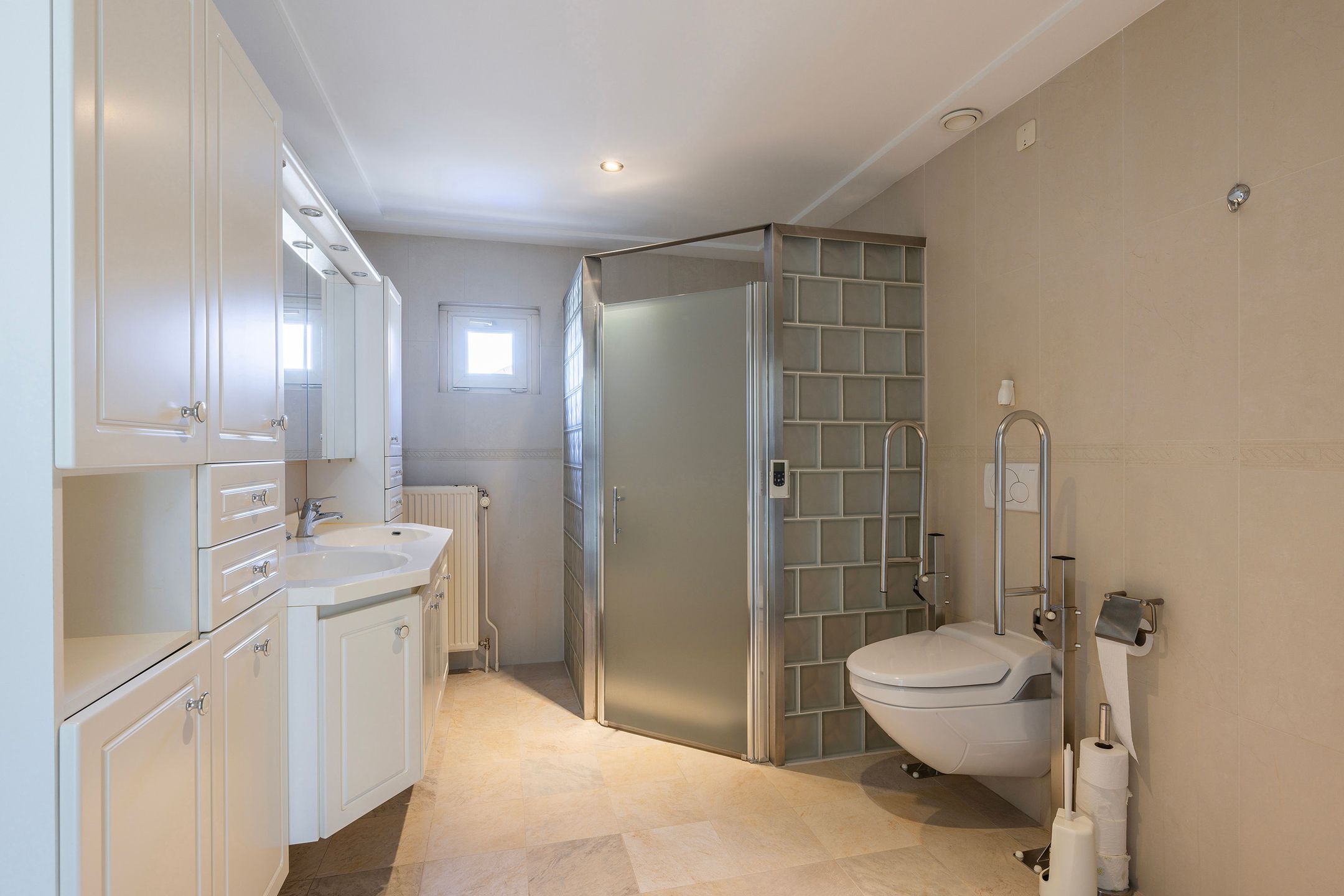 Foto 45 van Haantje 24-C