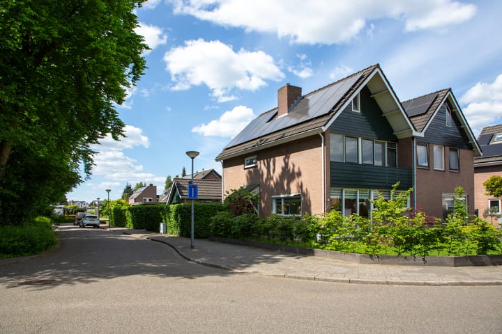 Foto 2 van Delstraat 1