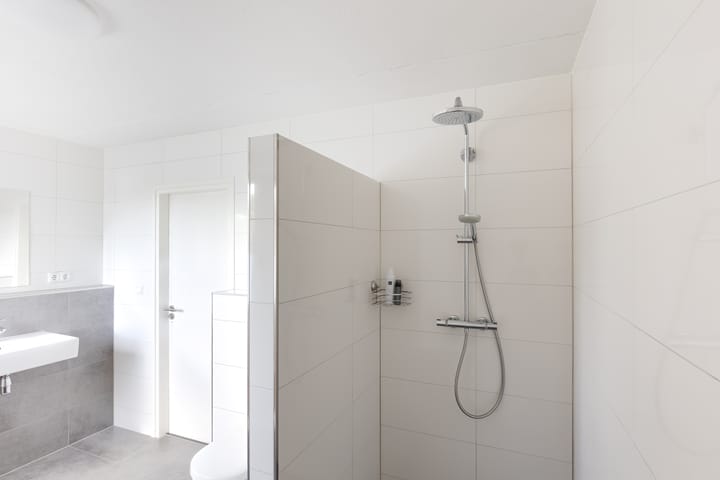 Foto 39 van Delstraat 1