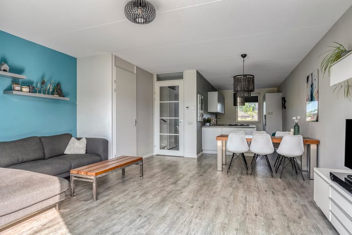 Foto 8 van Libellenlaan 54