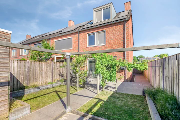 Foto 33 van Libellenlaan 54