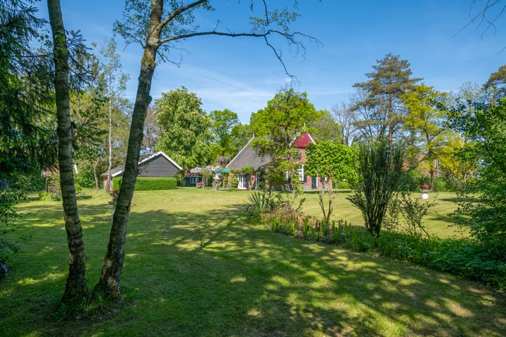 Foto 19 van Bredevoortsestraatweg 139