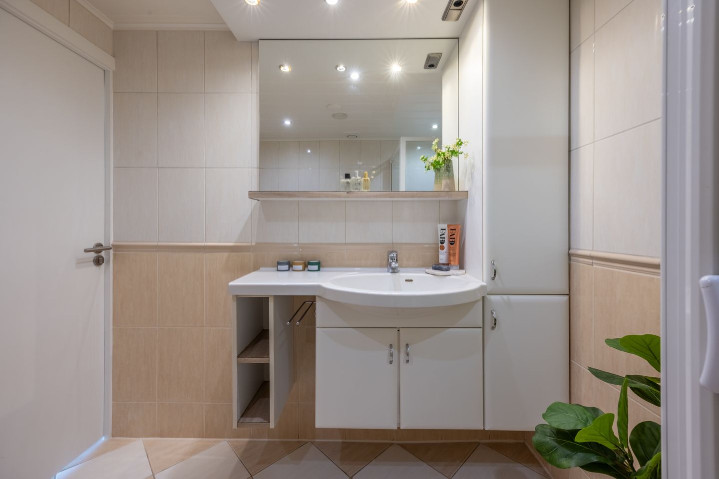 Foto 44 van Berendinastraat 35