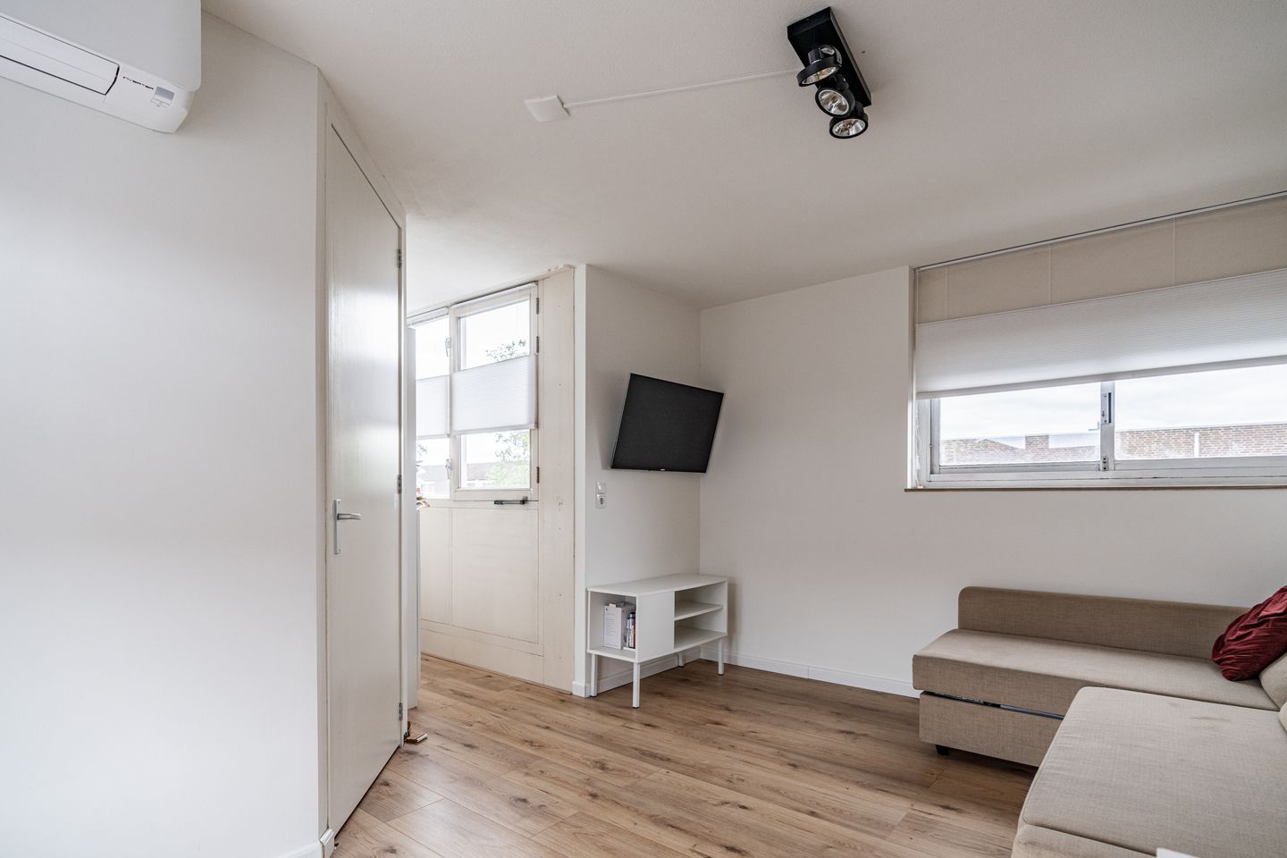 Photo 40 of Krakeendstraat 20