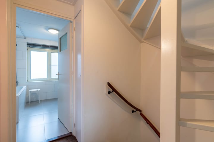 Photo 14 of Winterstraat 17