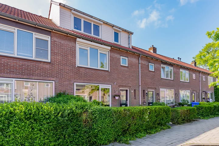 Photo 46 of Winterstraat 17