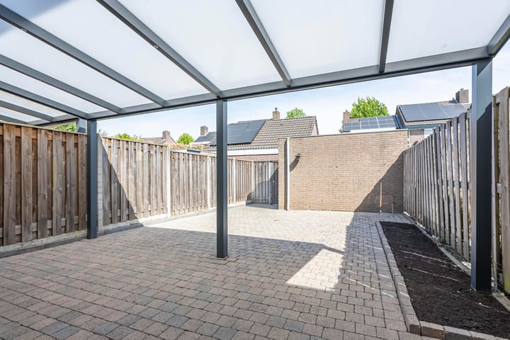 Foto 20 van Lippestraat 15