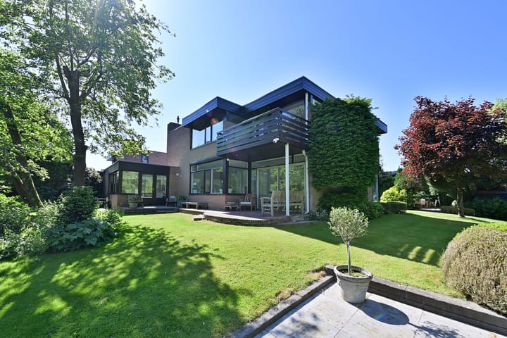 Photo 1 of Schubertlaan 10