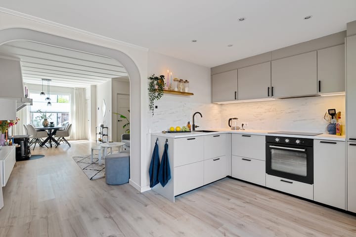 Foto 1 van Resedastraat 23