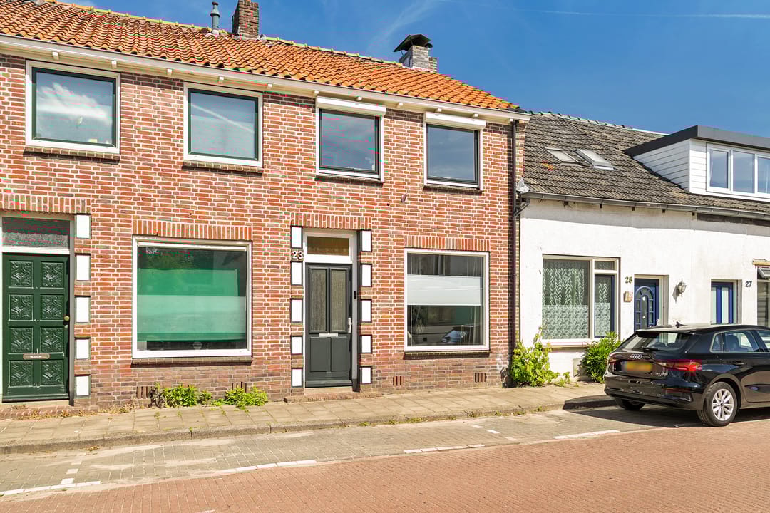 Photo 2 of Resedastraat 23