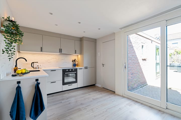 Foto 14 van Resedastraat 23