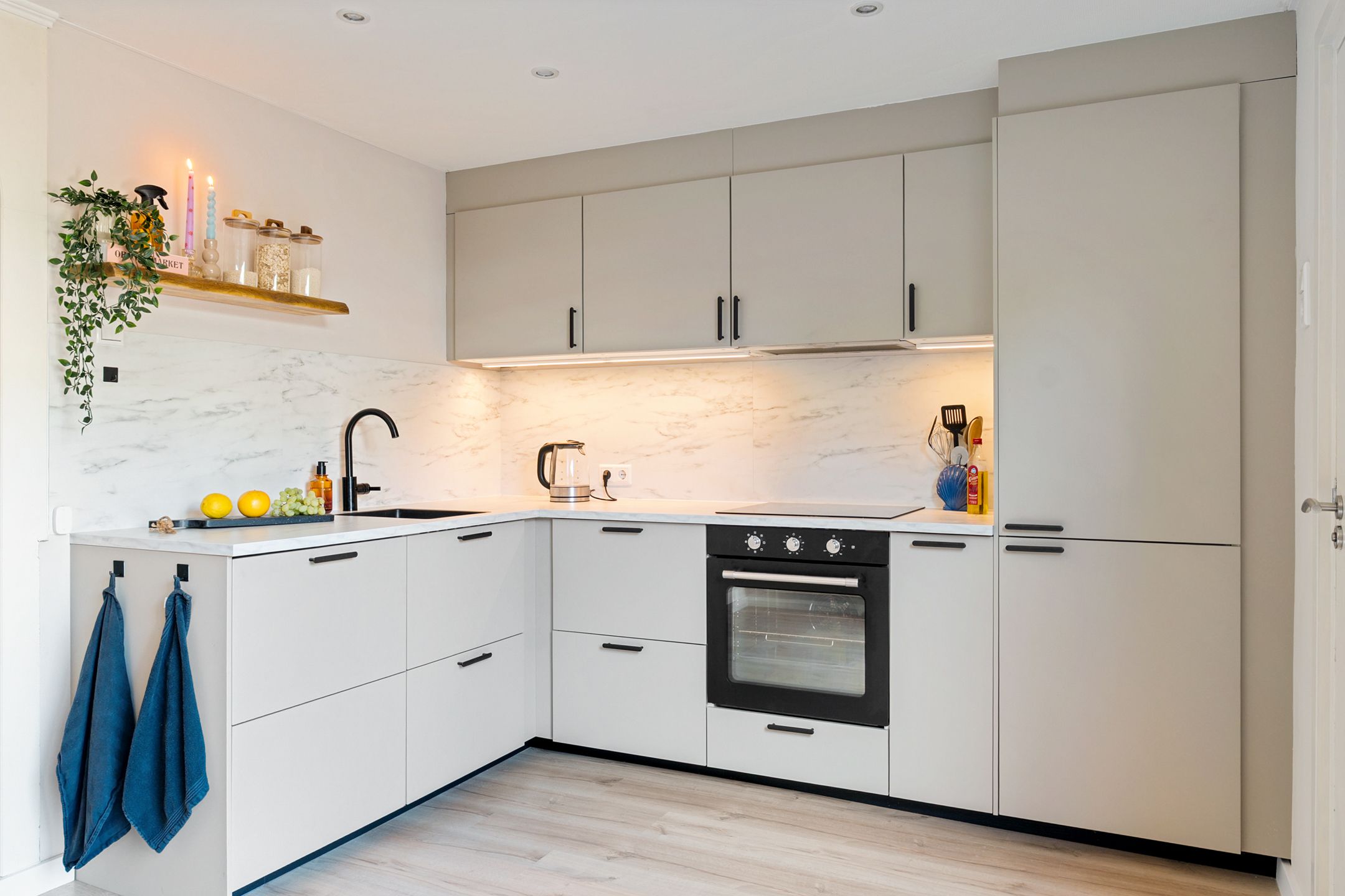 Photo 15 of Resedastraat 23