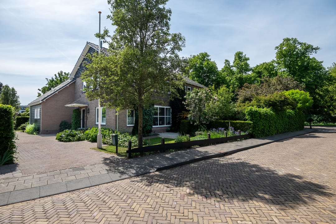 Foto 1 van Lijsterbeslaan 7