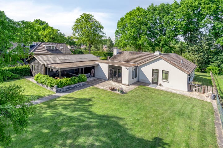 Foto 2 van Waatselaarstraat 6