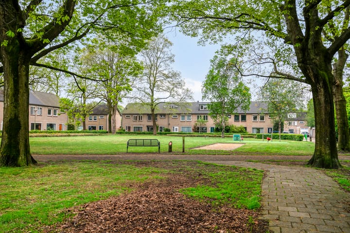 Foto 38 van Staringstraat 436