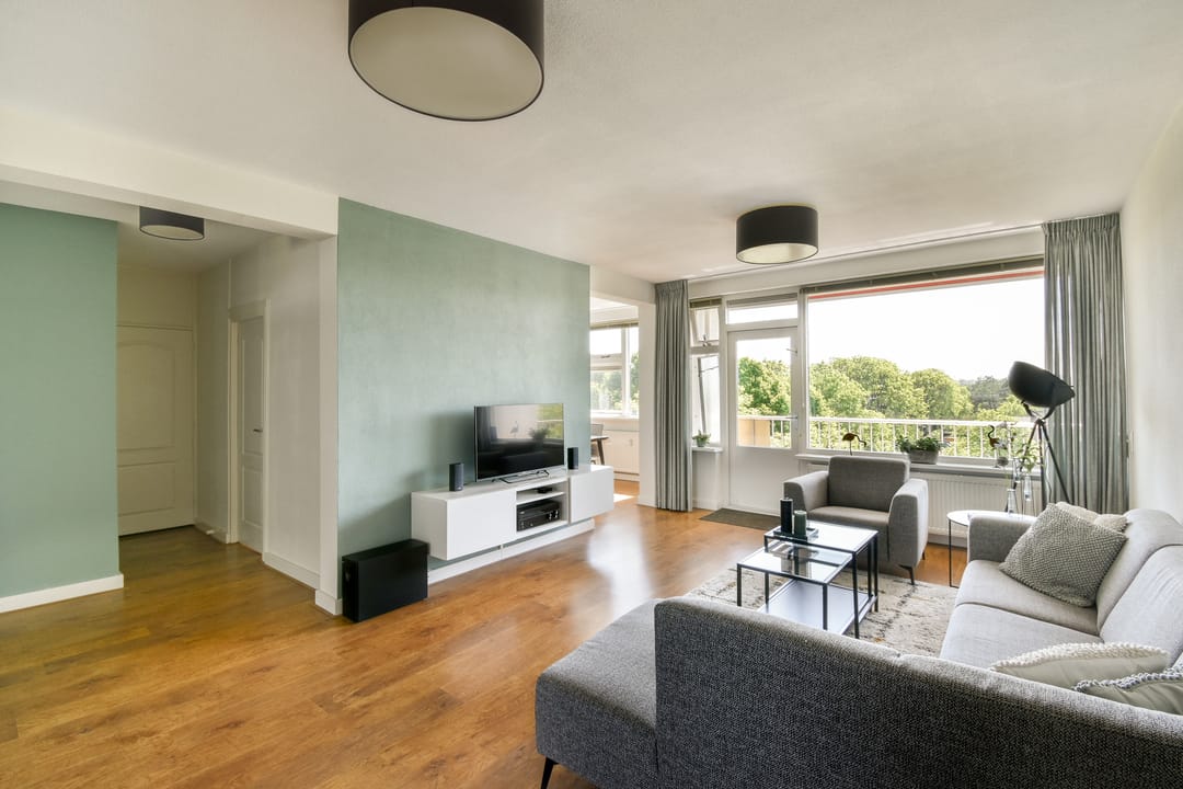 Photo 2 of Laan van Ouderzorg 219