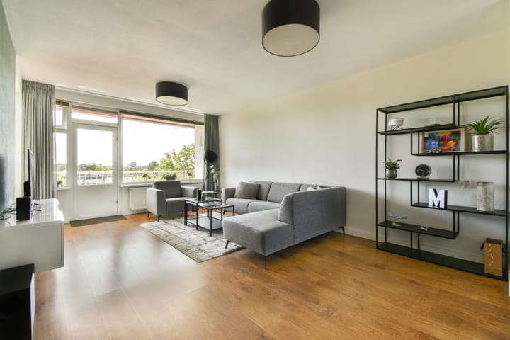 Photo 3 of Laan van Ouderzorg 219