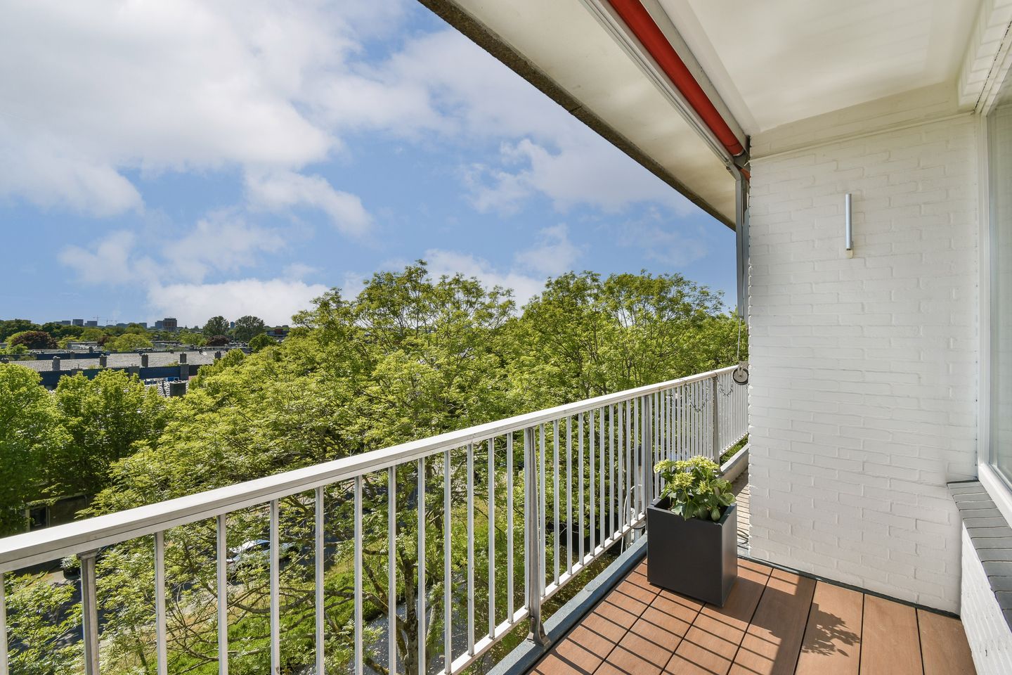 Photo 5 of Laan van Ouderzorg 219