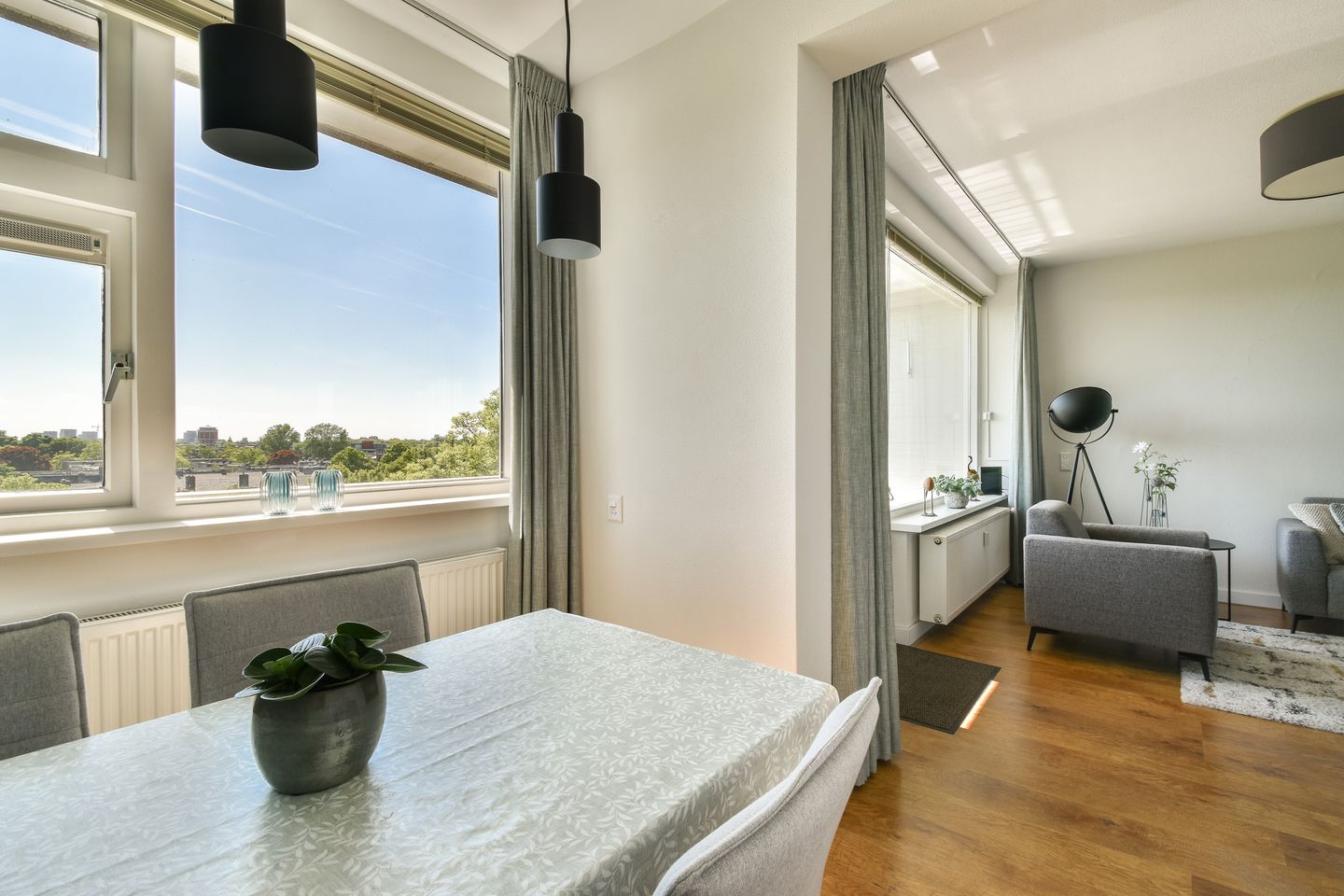 Photo 10 of Laan van Ouderzorg 219