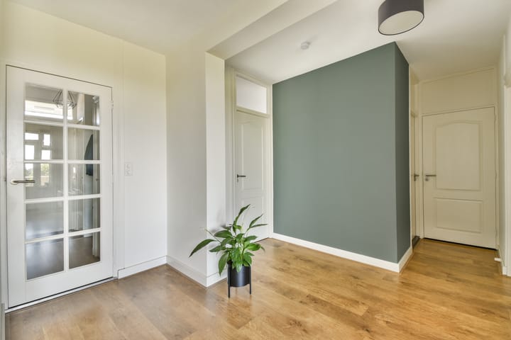 Photo 14 of Laan van Ouderzorg 219