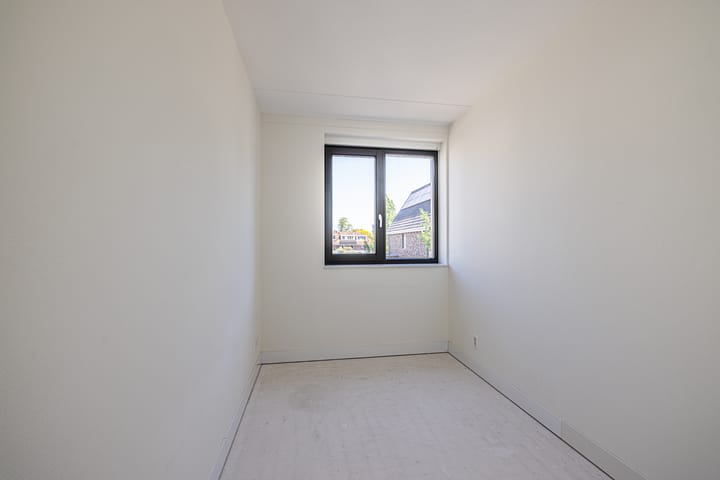 Foto 22 van Meeroever 57