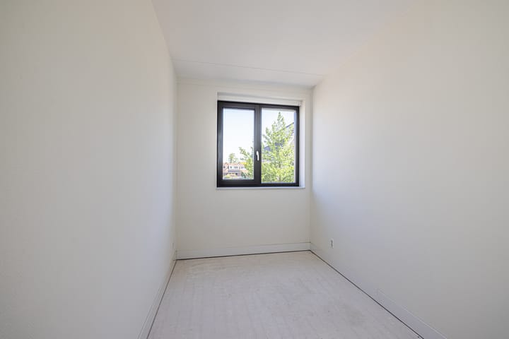 Foto 25 van Meeroever 57