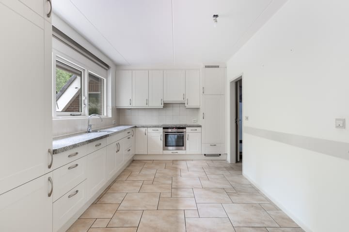 Foto 8 van Weegbree 2