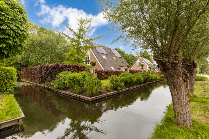 Foto 40 van Weegbree 2