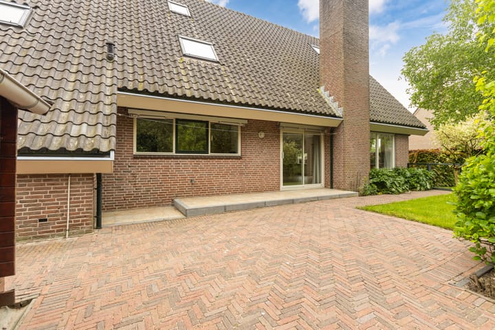 Foto 47 van Weegbree 2